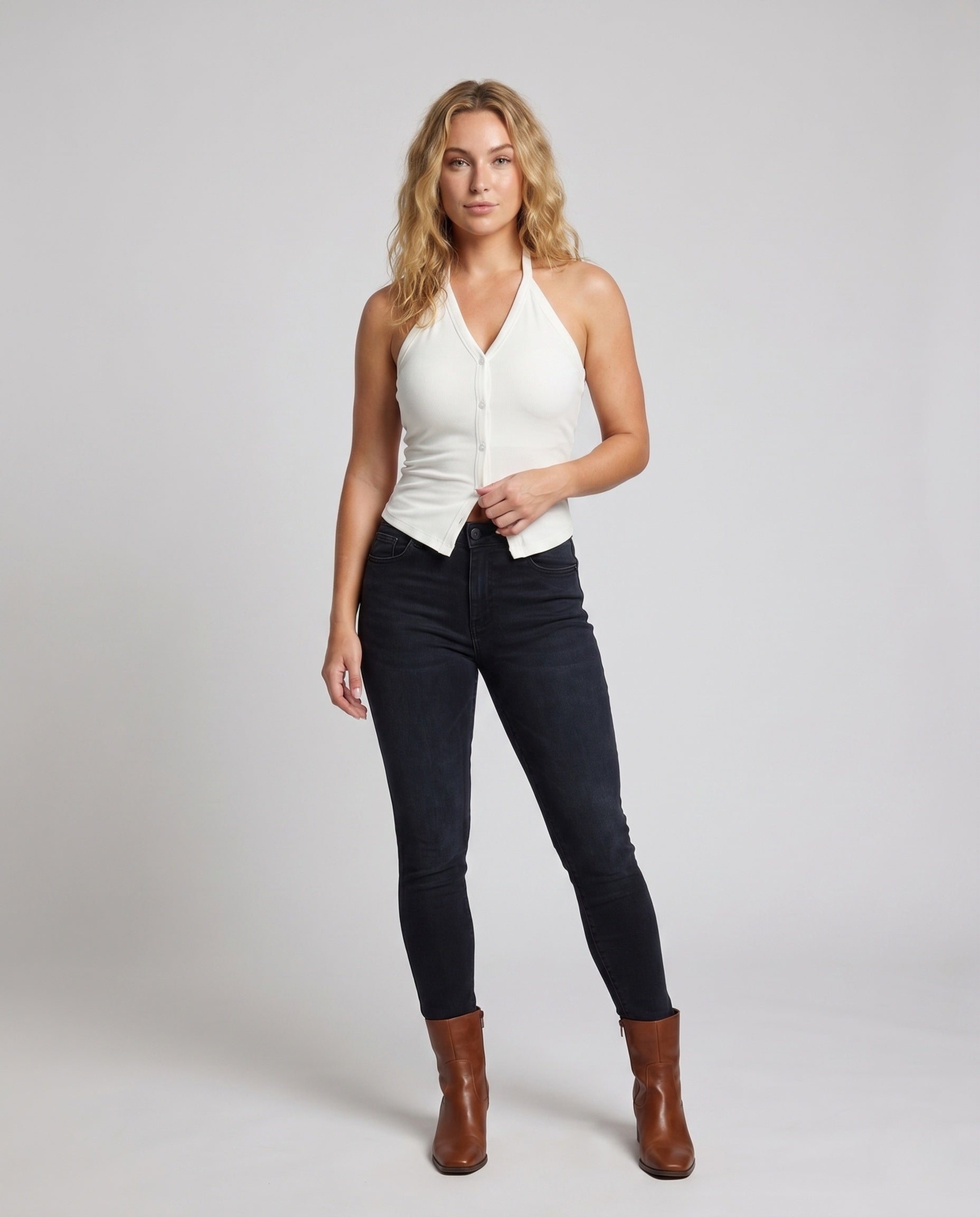 Product 15659639701834 - full_body_front