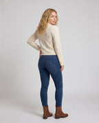 Product 15659646189898 - back_view