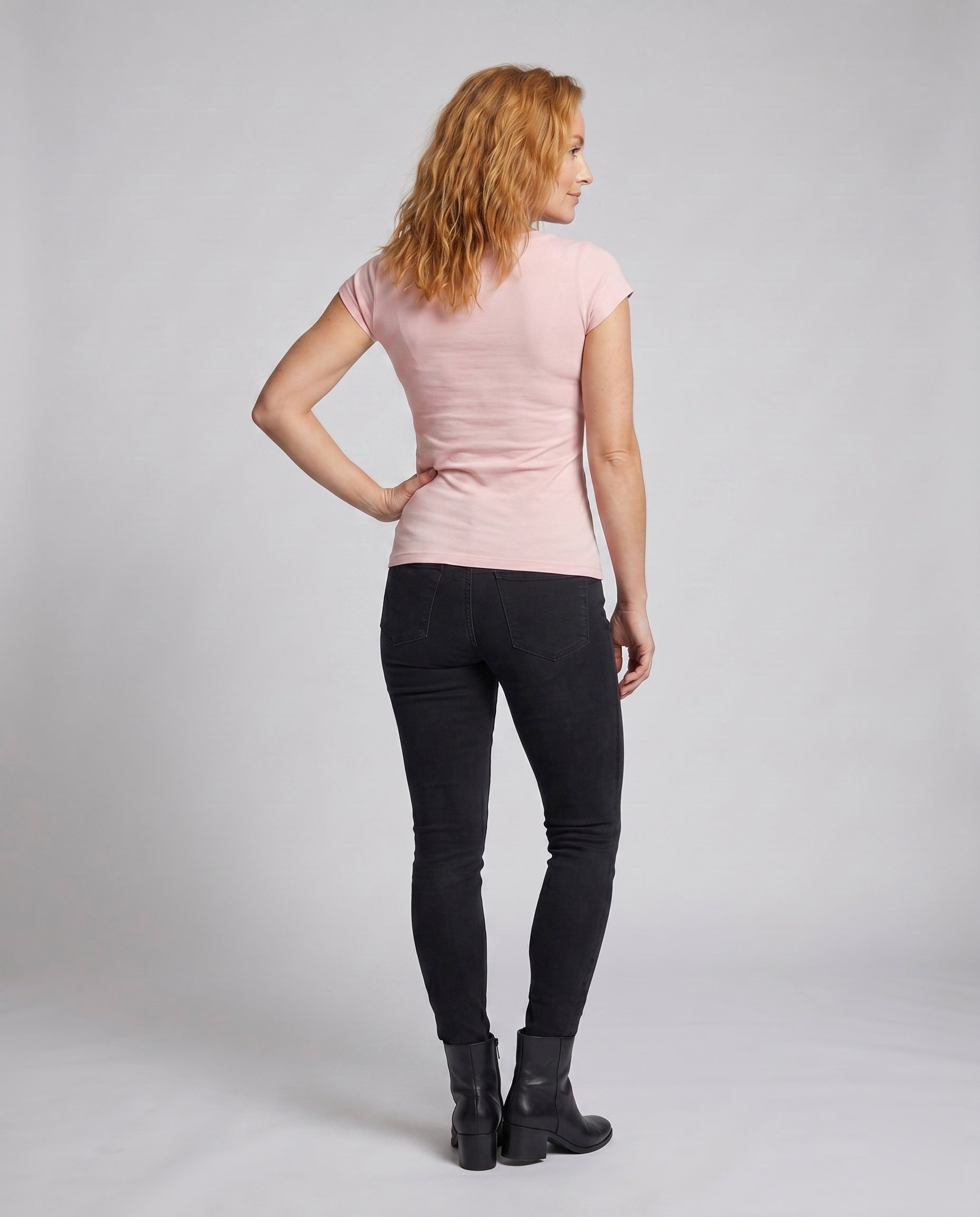 Product 15659646484810 - back_view