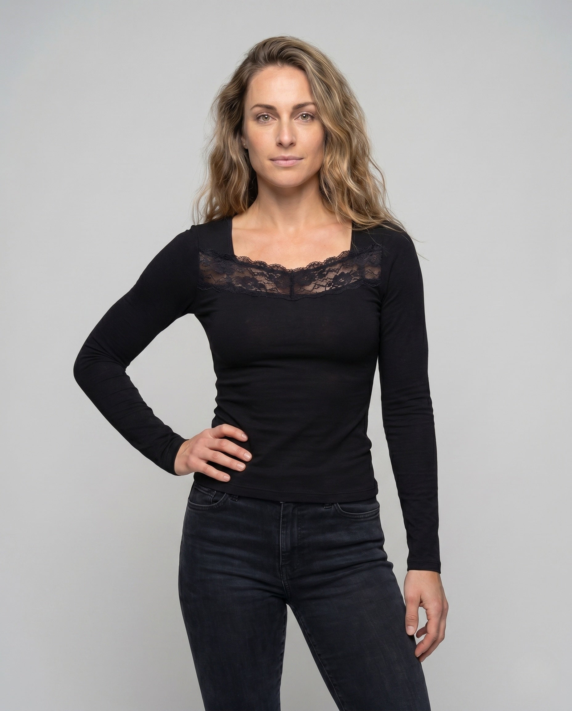 Product 15659647009098 - upper_body