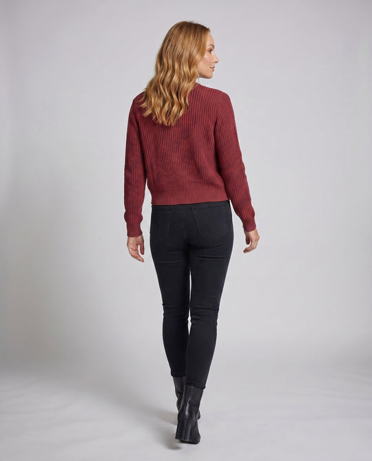 Product 15659647467850 - back_view