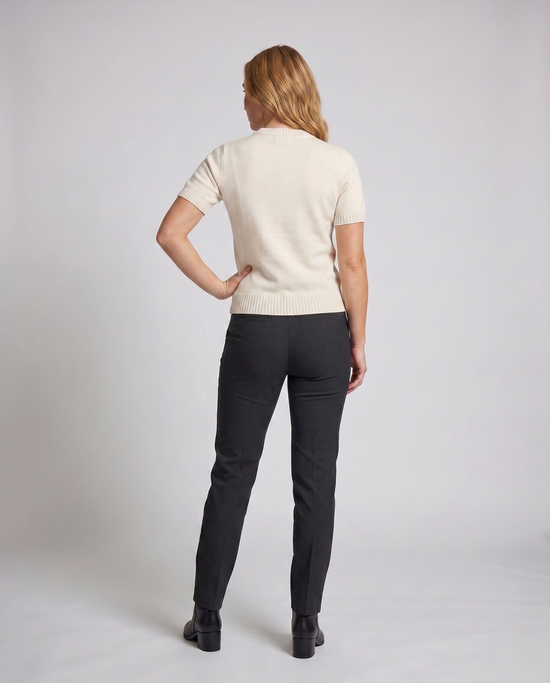 Product 15659648221514 - back_view