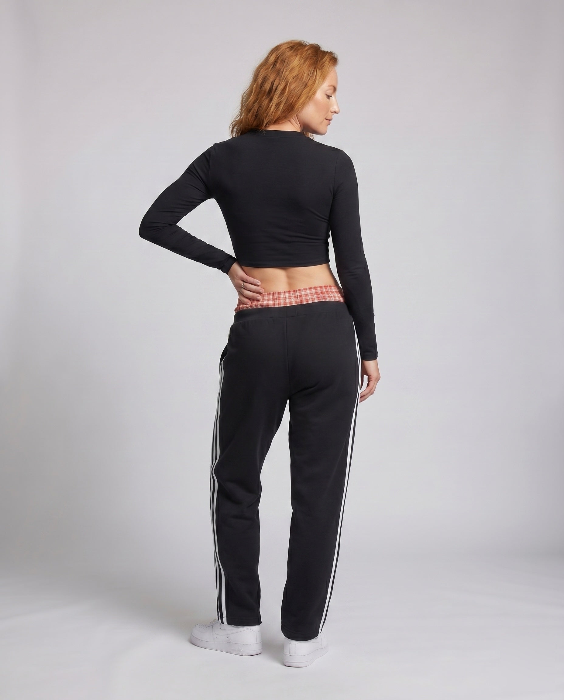 Product 15659652579658 - back_view