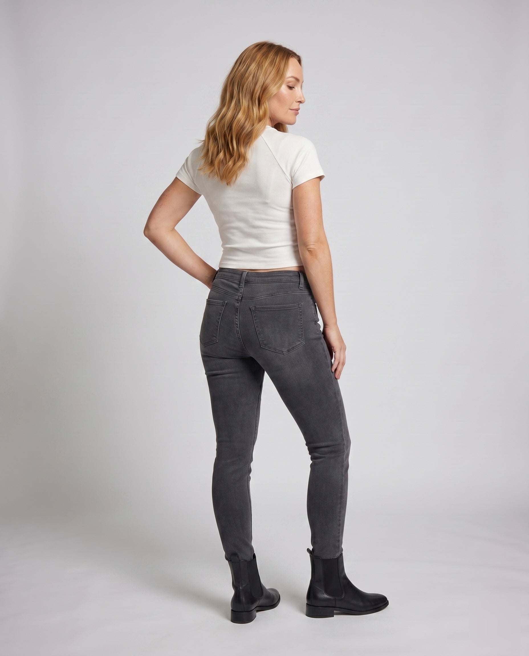 Product 15659653103946 - back_view