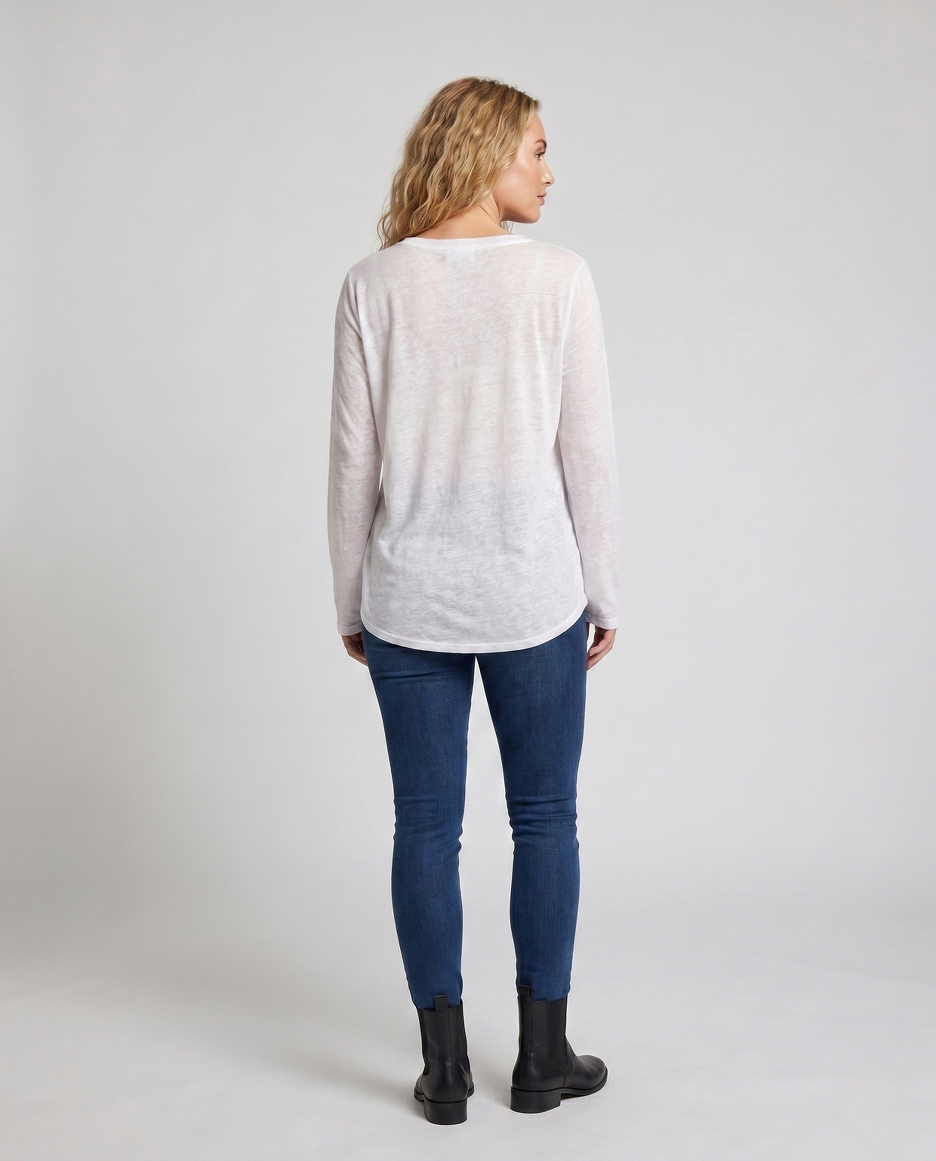 Product 15659654611274 - back_view