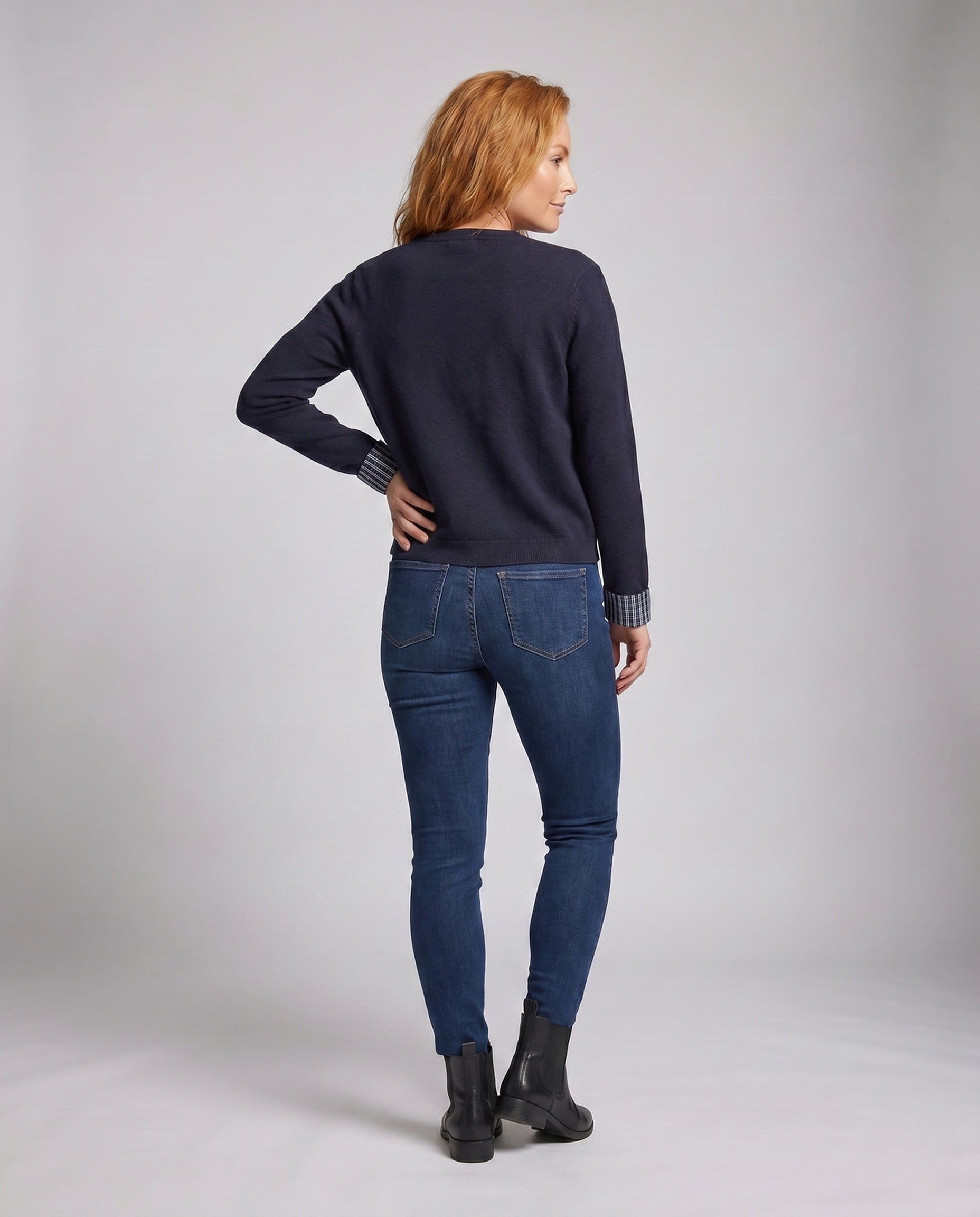 Product 15659655659850 - back_view