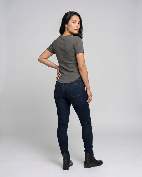Product 15659655790922 - back_view