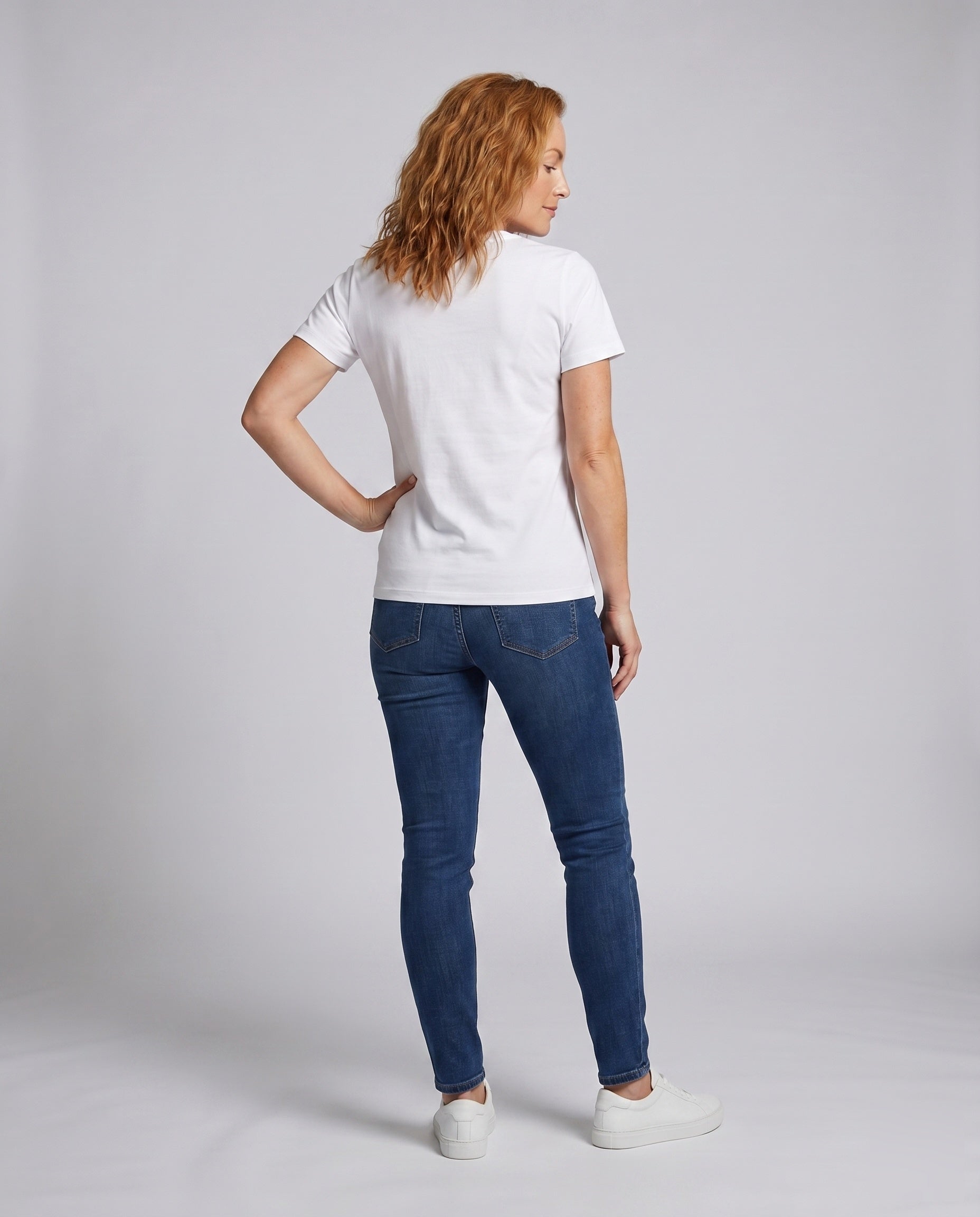 Product 15659656184138 - back_view