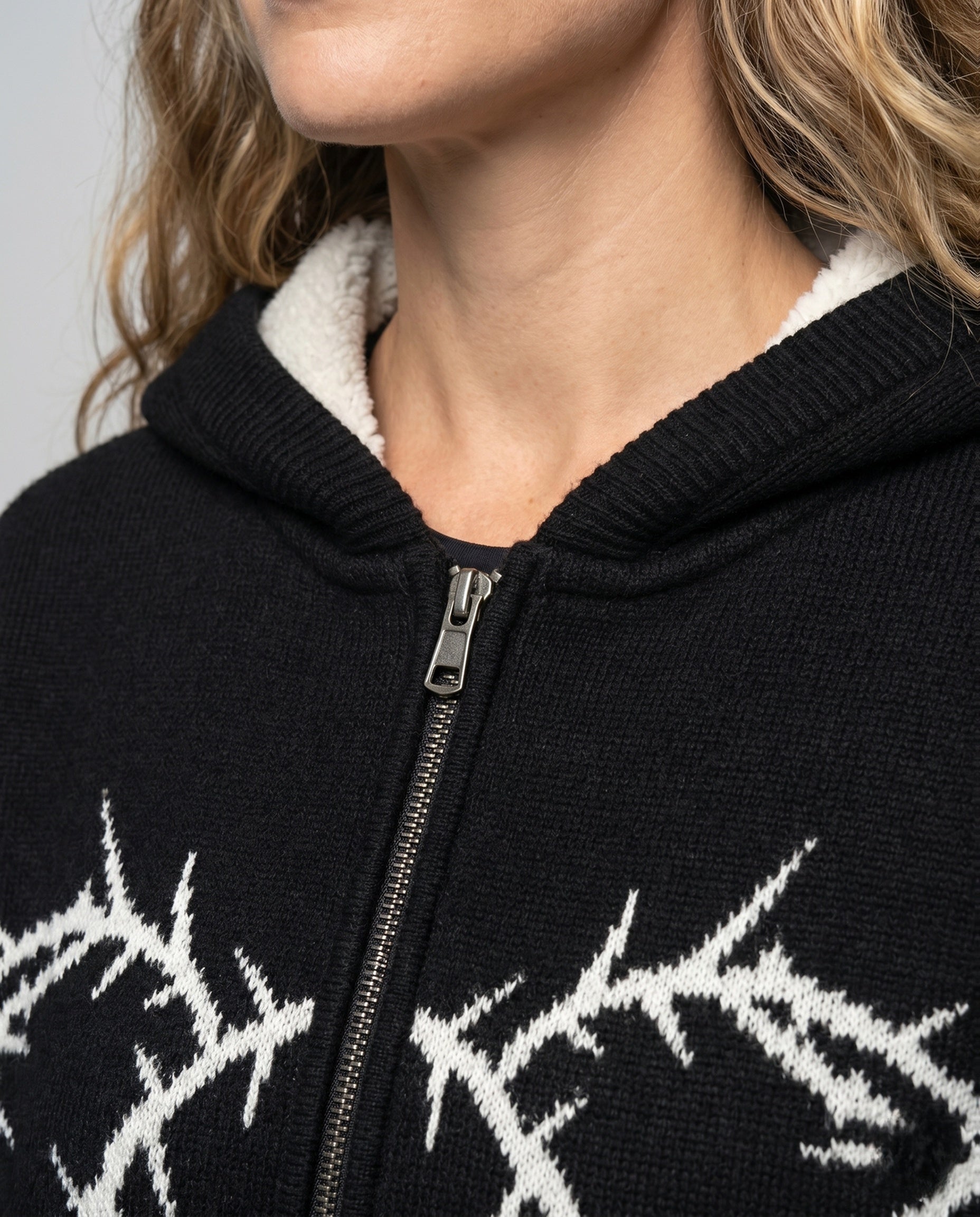 Product 15659659592010 - close_up_detail