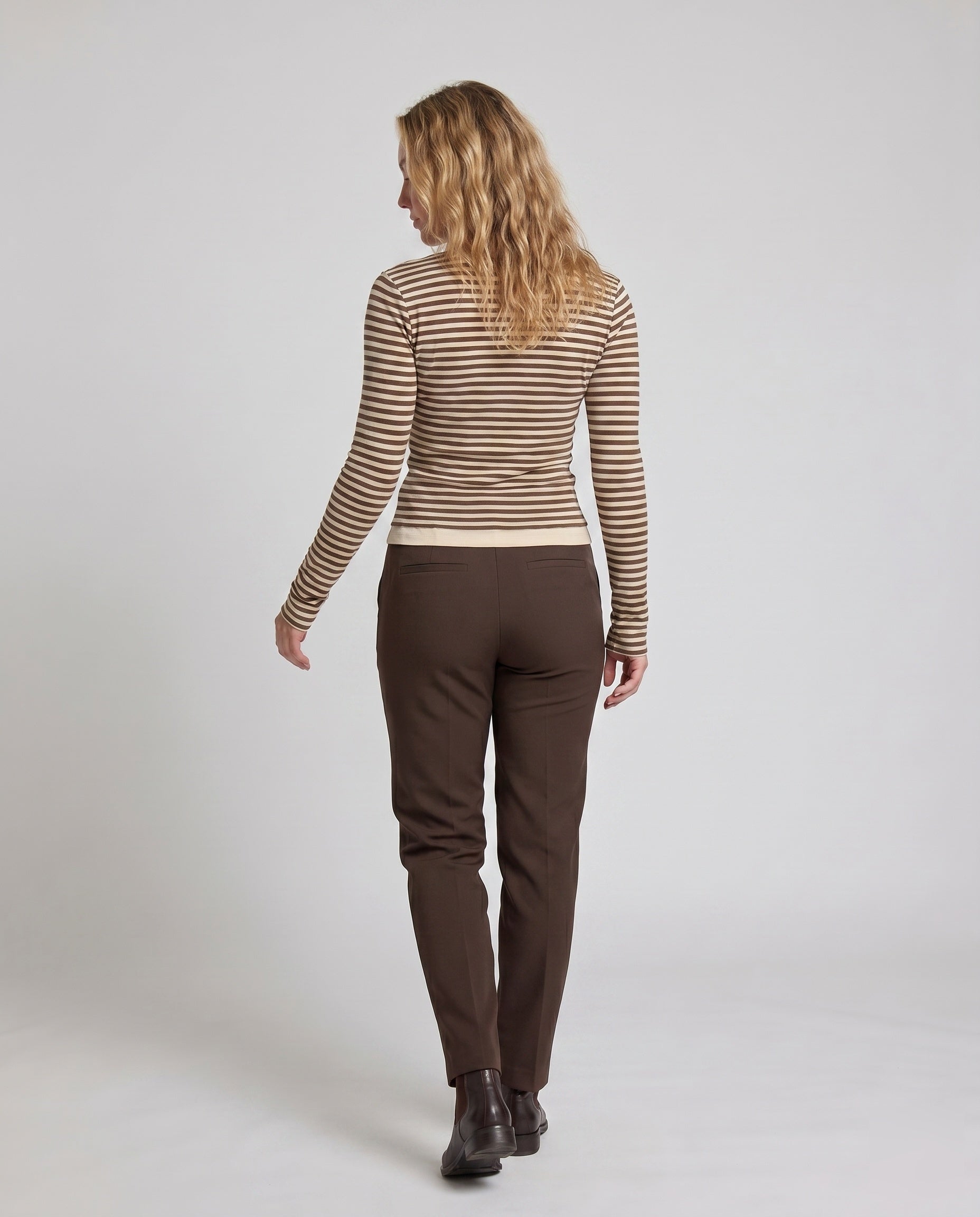 Product 15659661623626 - back_view