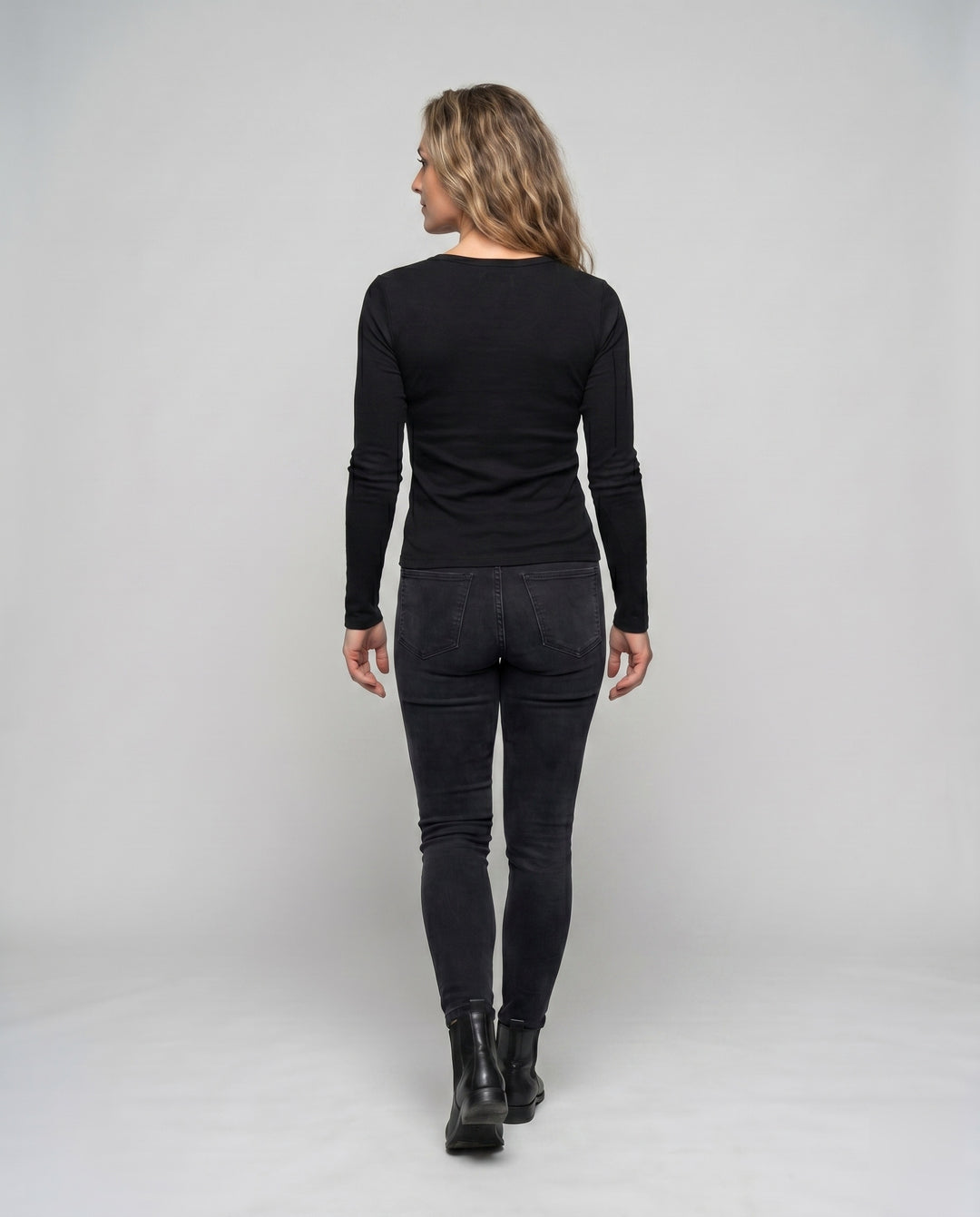 Product 15659662868810 - back_view