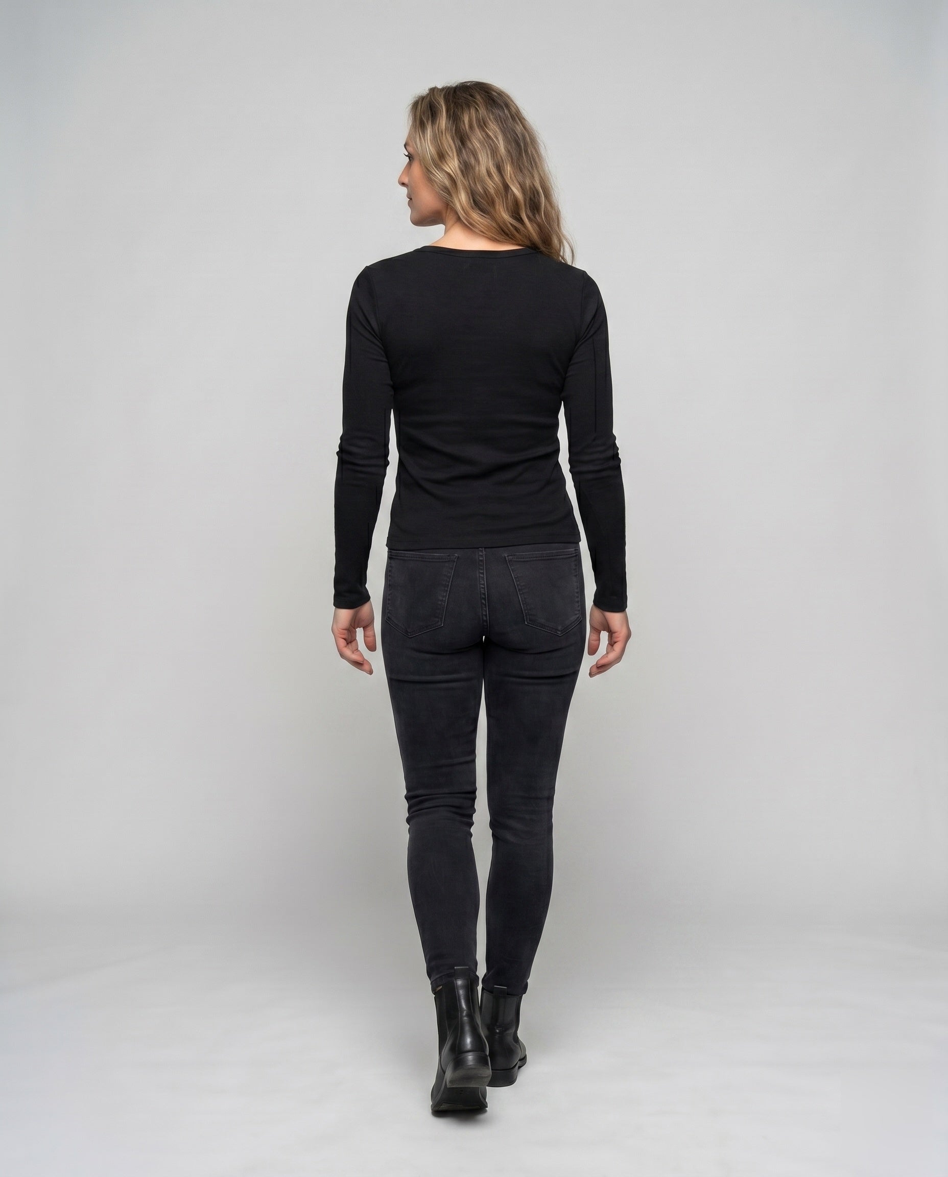 Product 15659662868810 - back_view