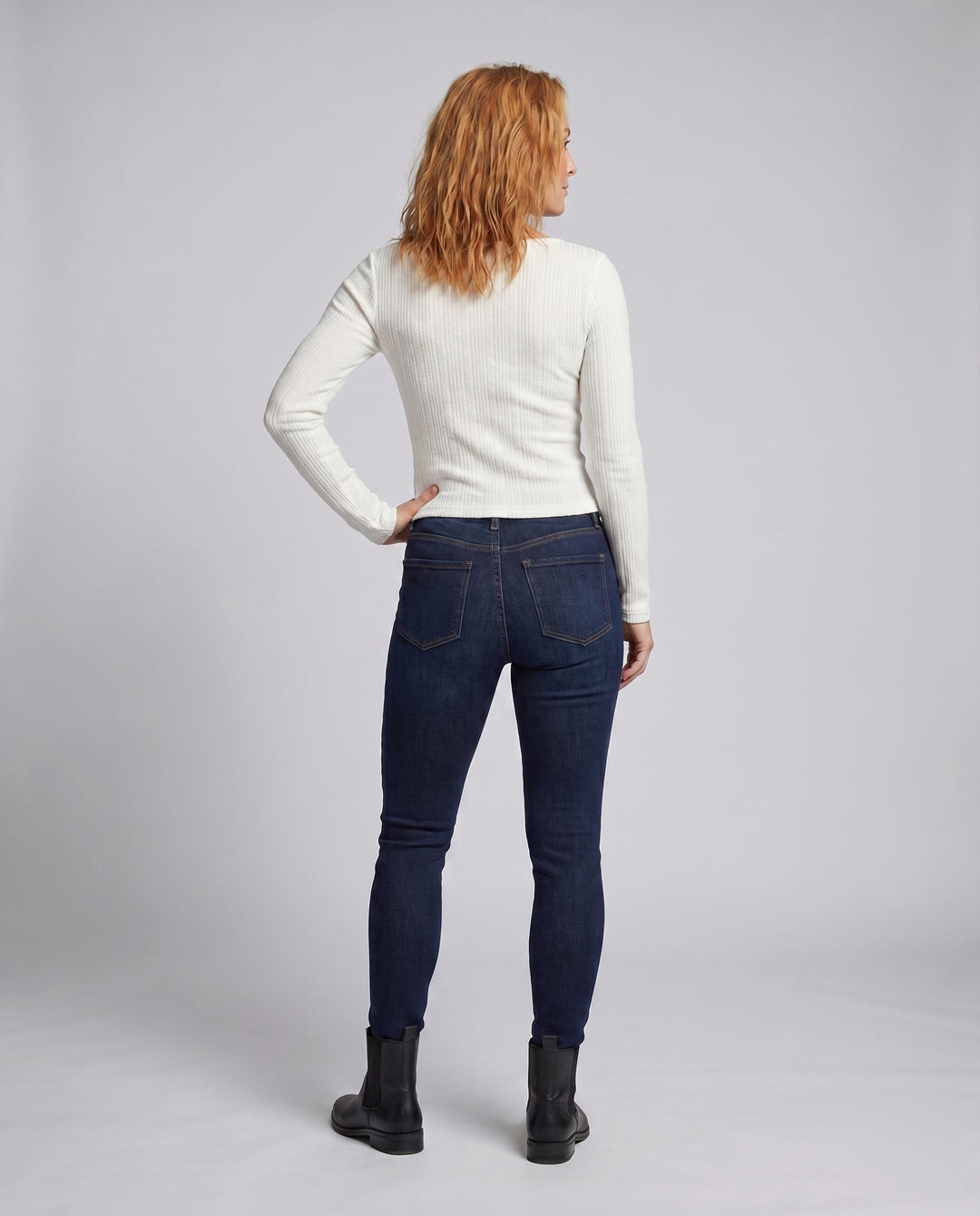 Product 15659663425866 - back_view