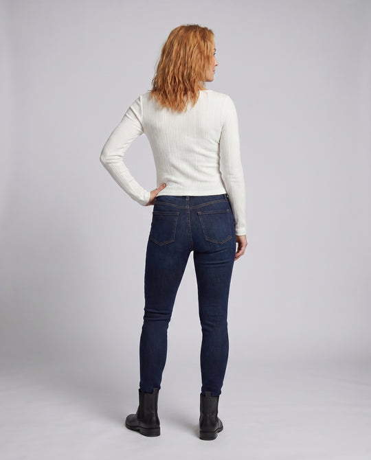 Product 15659663425866 - back_view