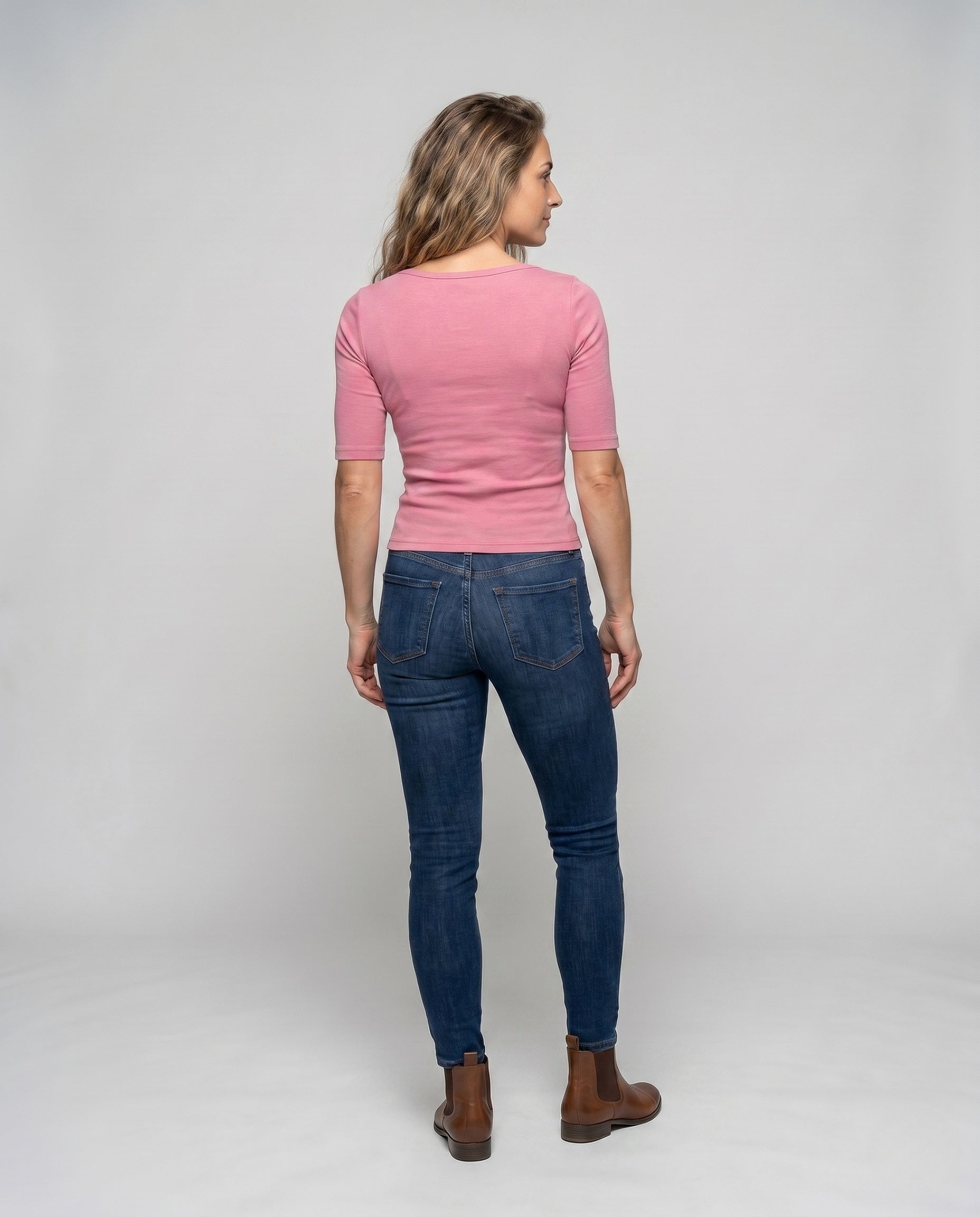 Product 15659663688010 - back_view