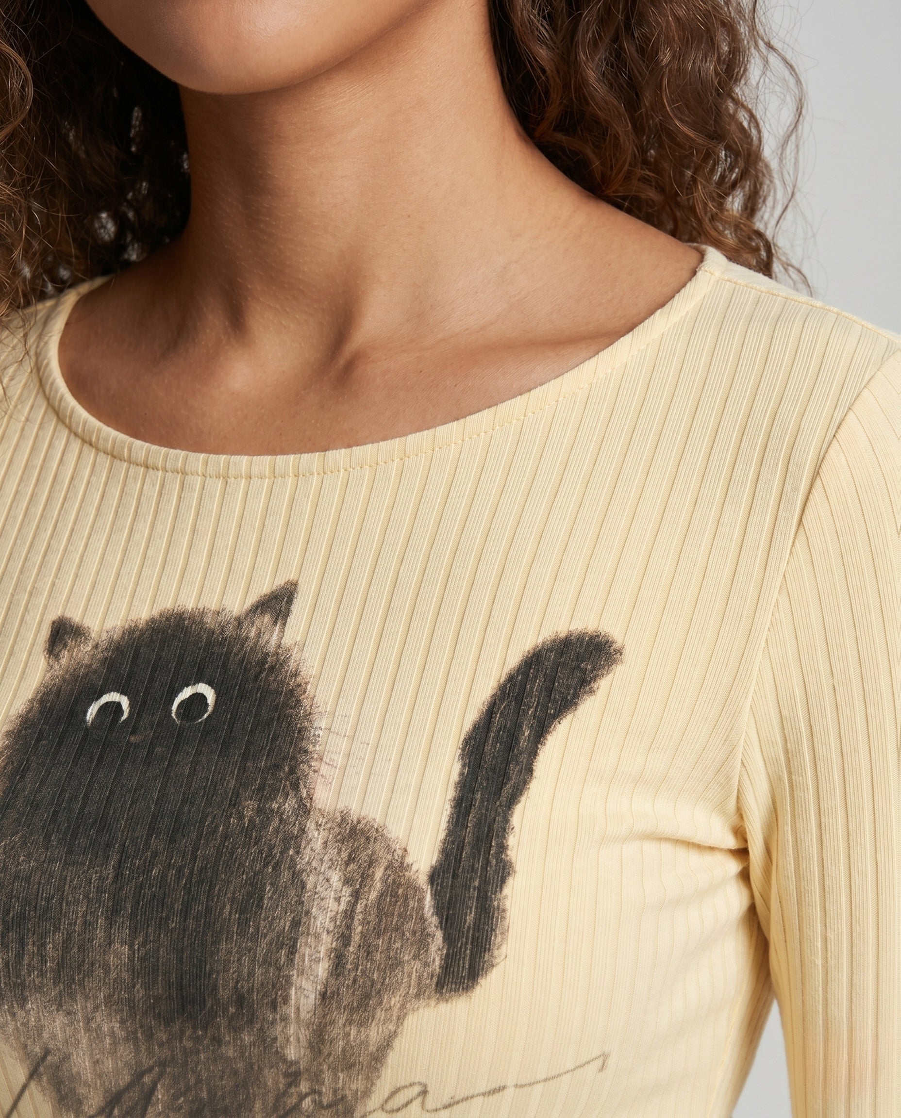 Product 15659663753546 - close_up_detail