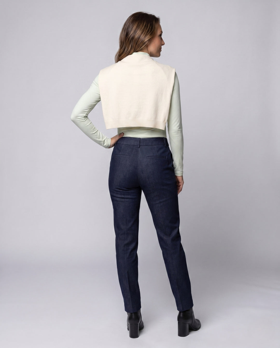 Product 15659664015690 - back_view