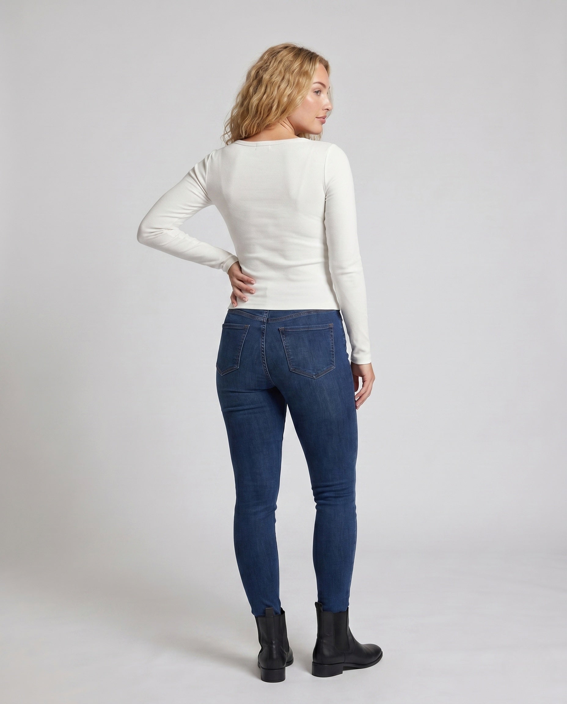 Product 15659664933194 - back_view