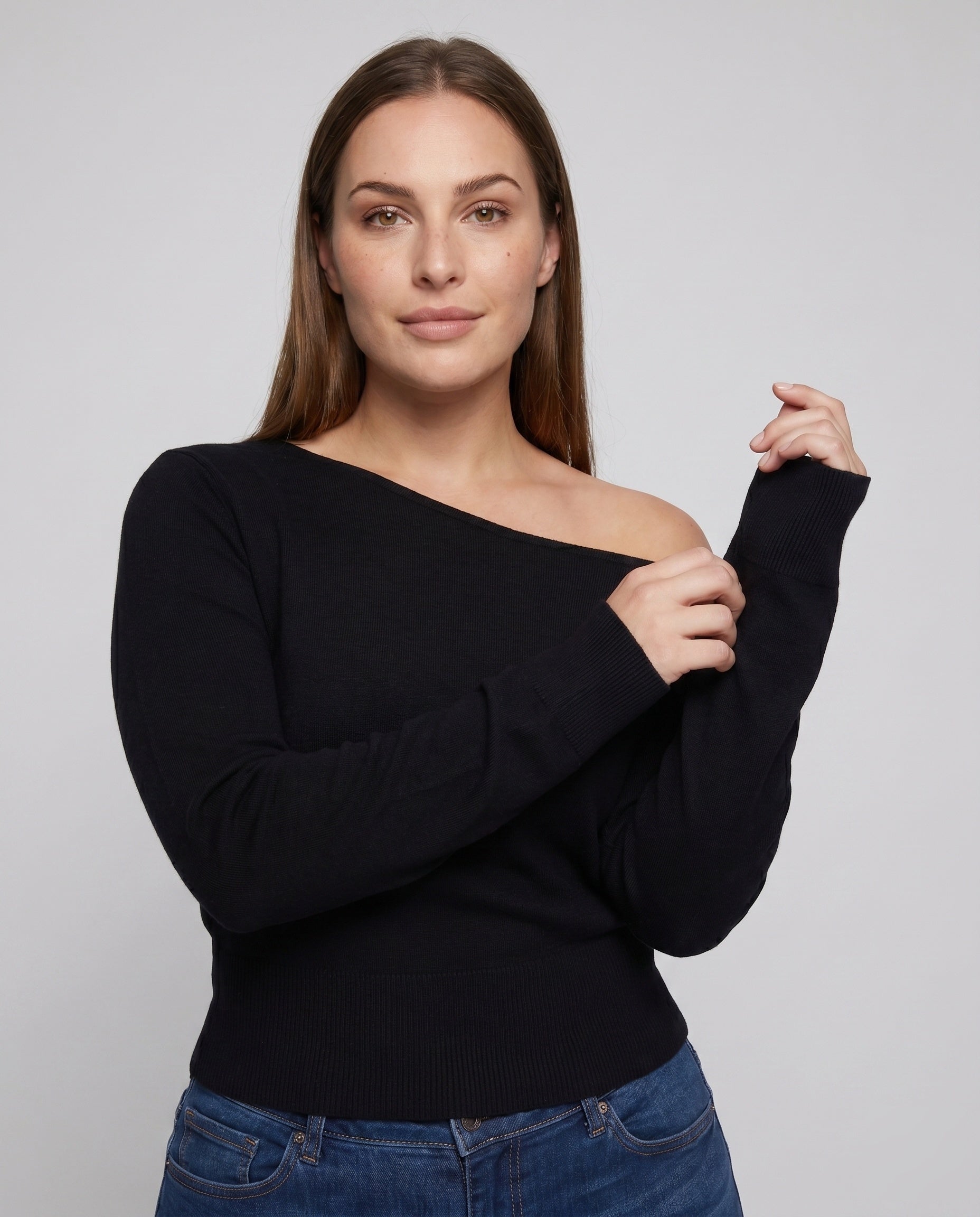 Damen nan schulterfreier Feinstrickpullover mit asymmetrischem Ausschnitt und tailliertem Bund R&B