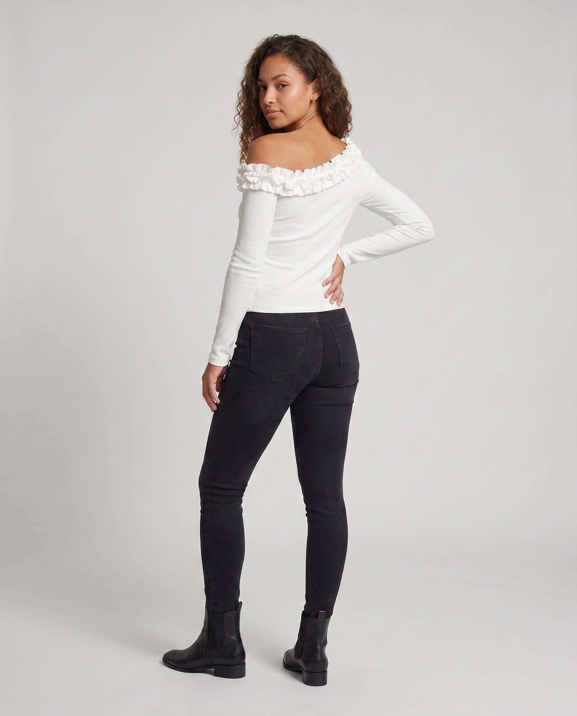 Product 15659666899274 - back_view