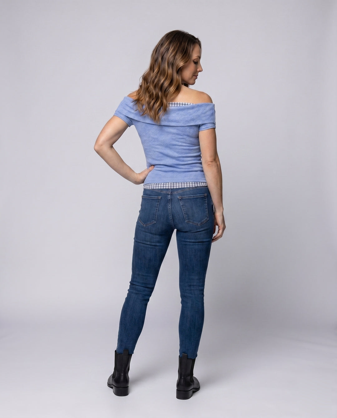 Product 15659666932042 - back_view
