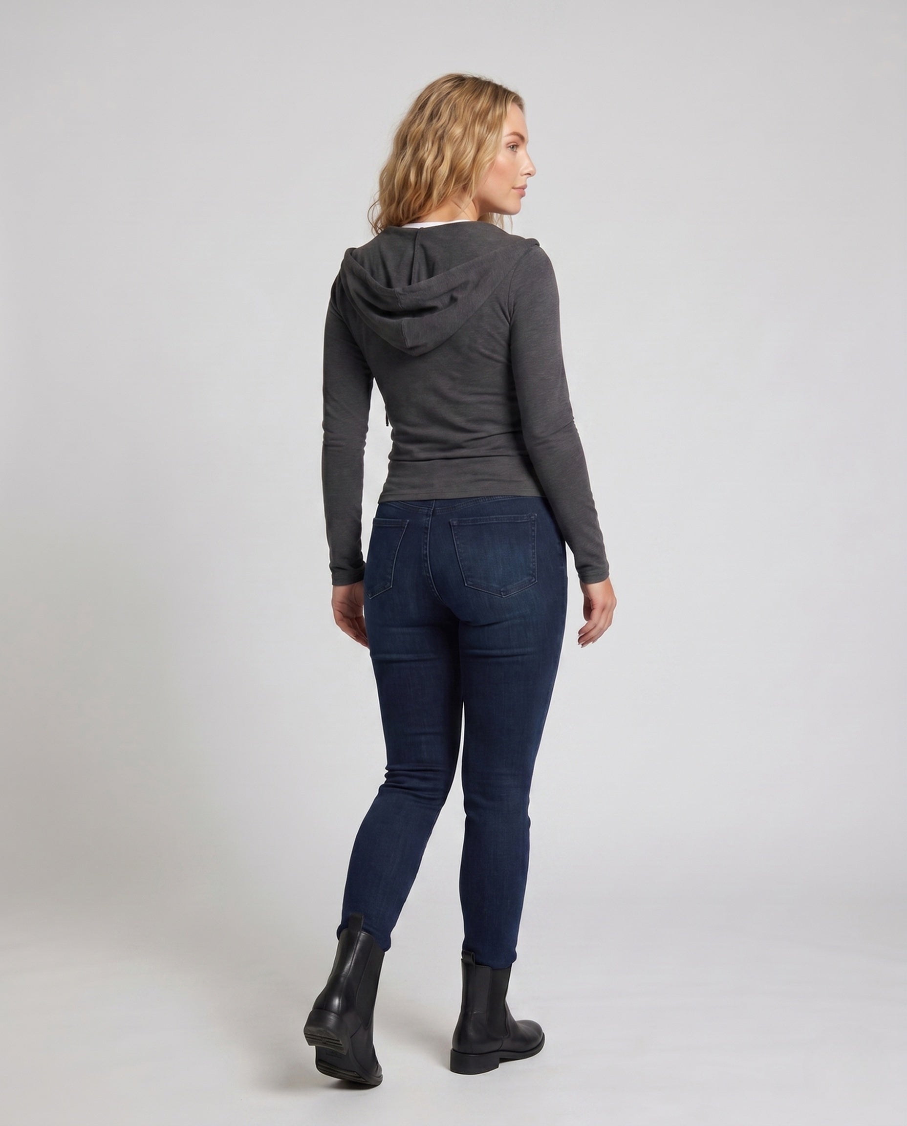 Product 15659670569290 - back_view