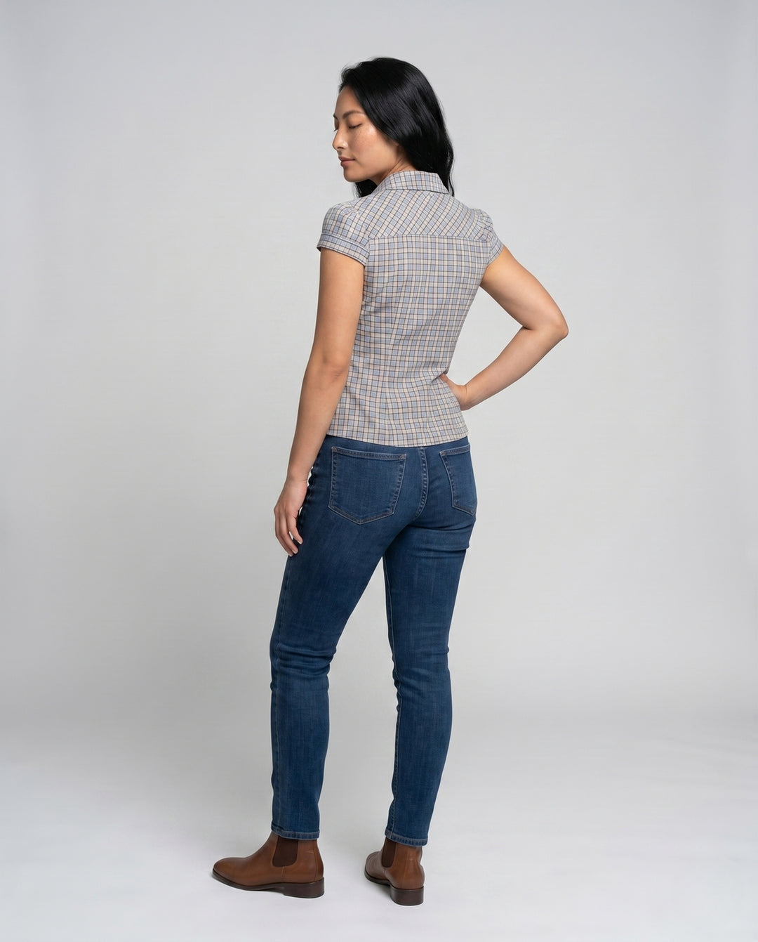 Product 15659670700362 - back_view