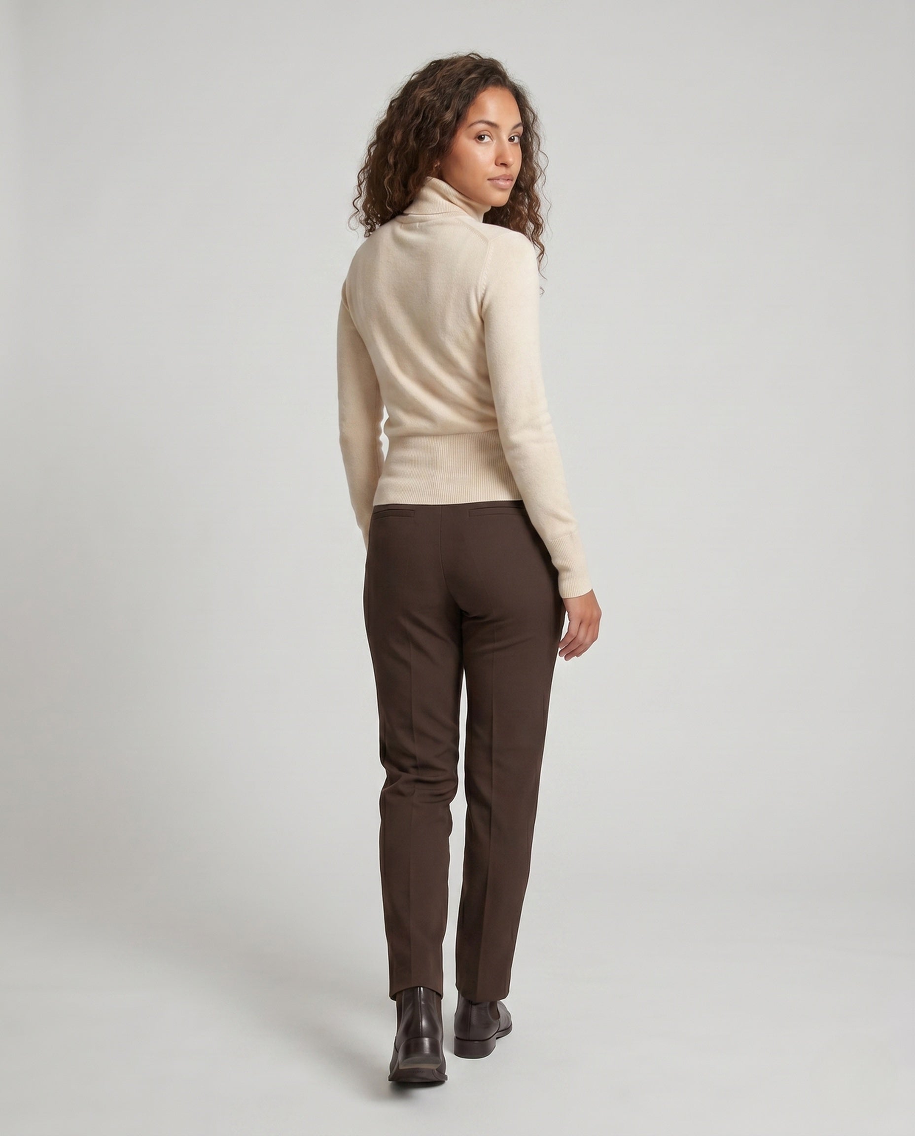 Product 15659671388490 - back_view