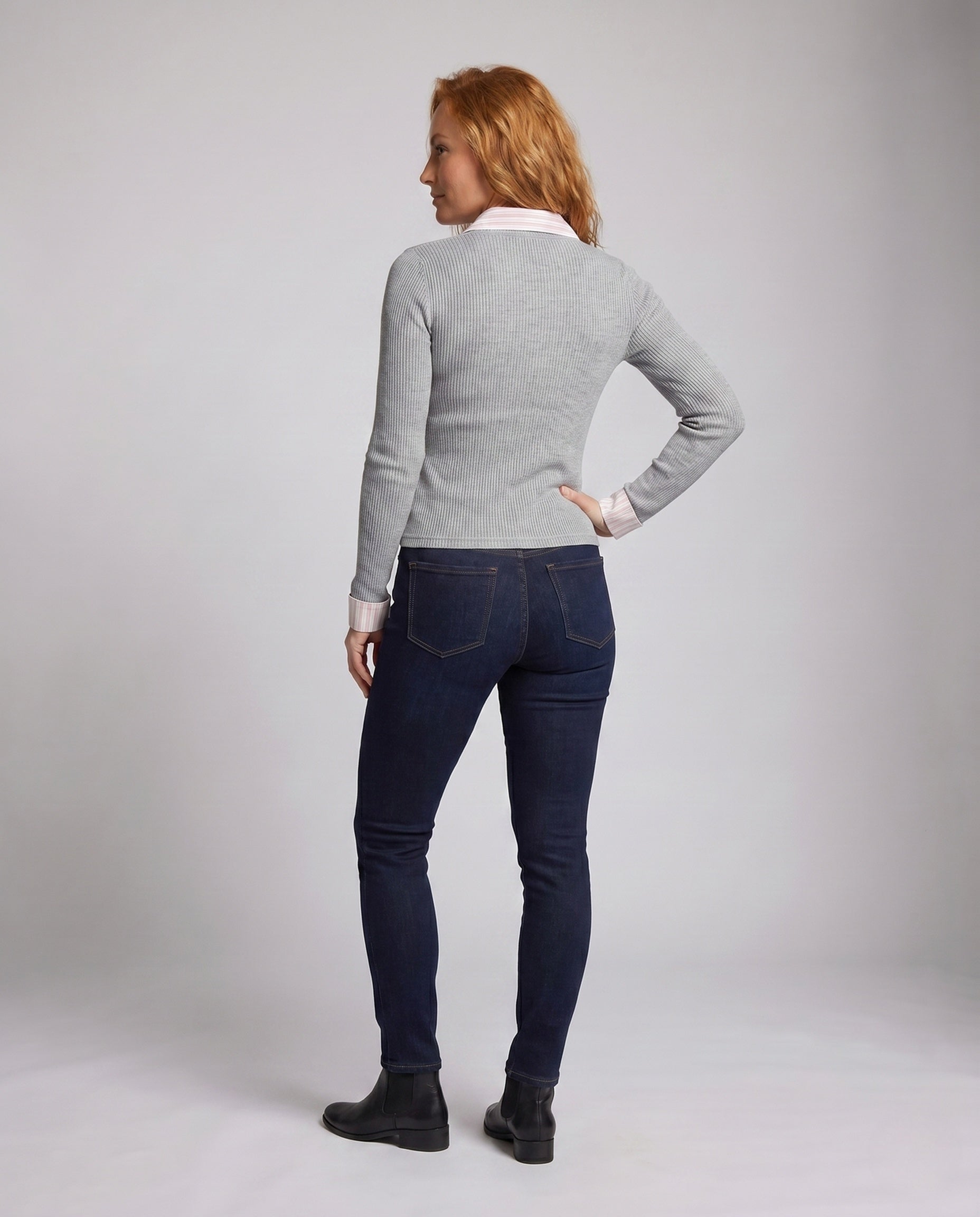 Product 15659671945546 - back_view