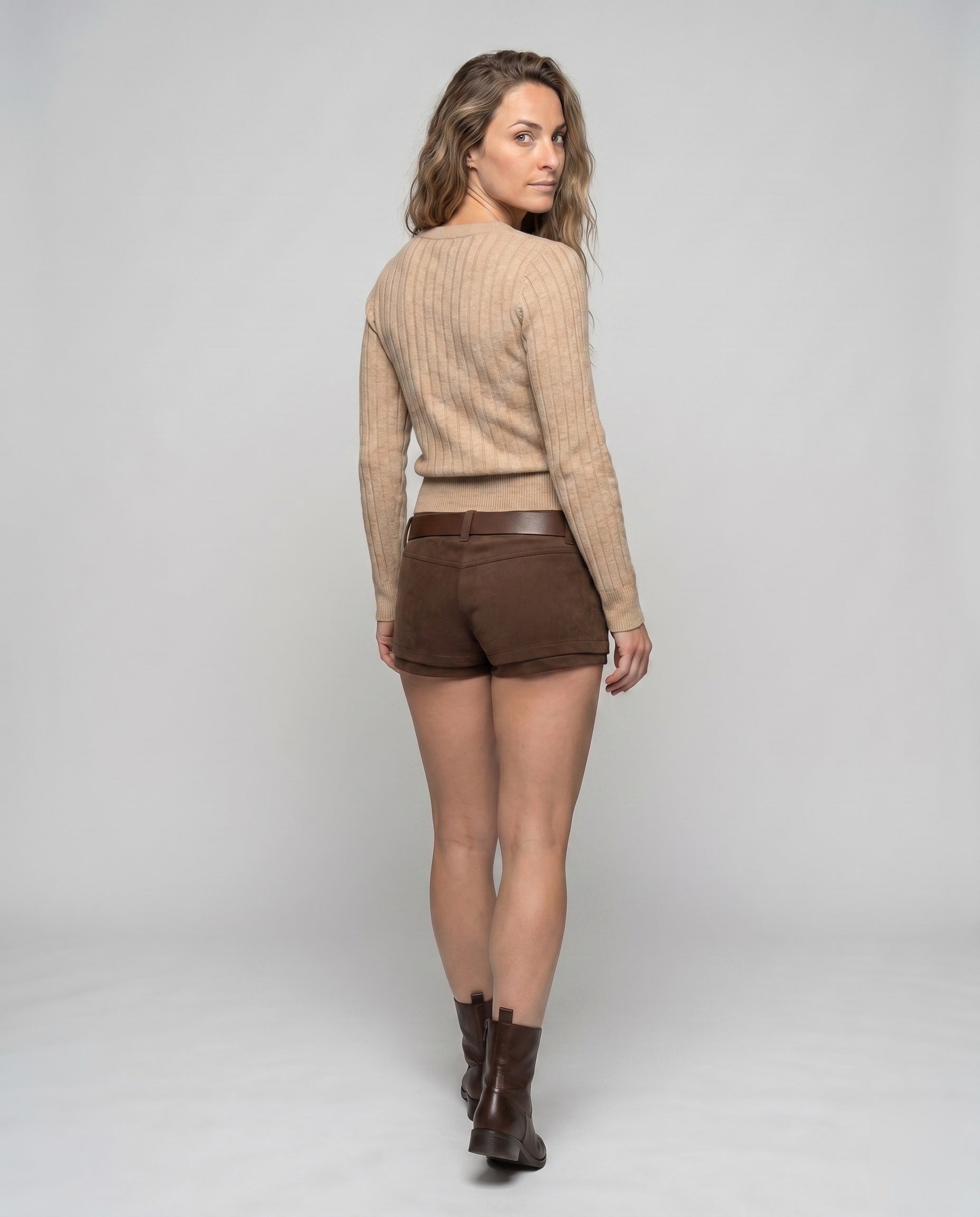 Product 15659672207690 - back_view