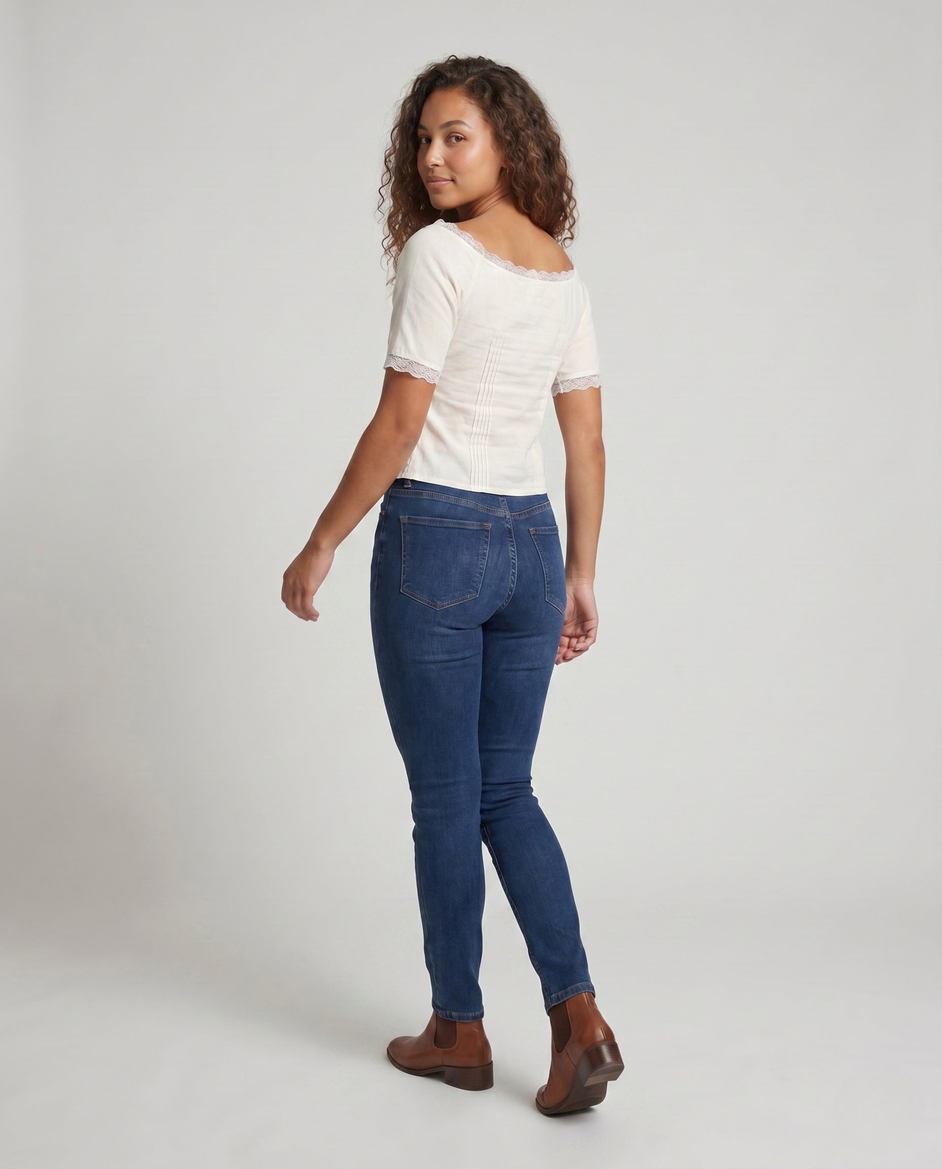 Product 15659673256266 - back_view