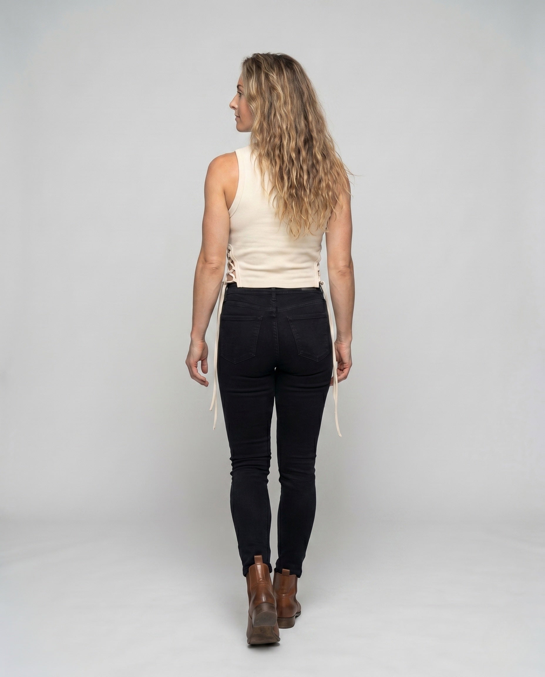 Product 15659673911626 - back_view