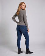 Product 15659674435914 - back_view