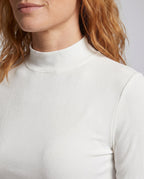 Product 15659678925130 - close_up_detail