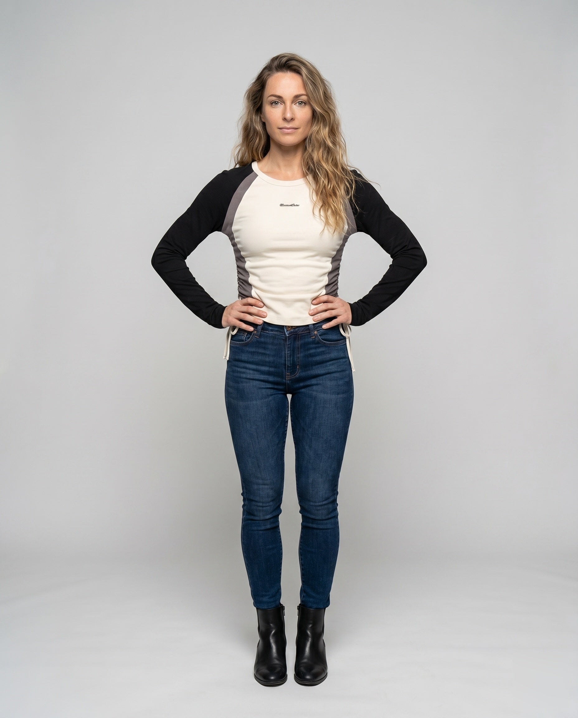 Product 15659680563530 - full_body_front