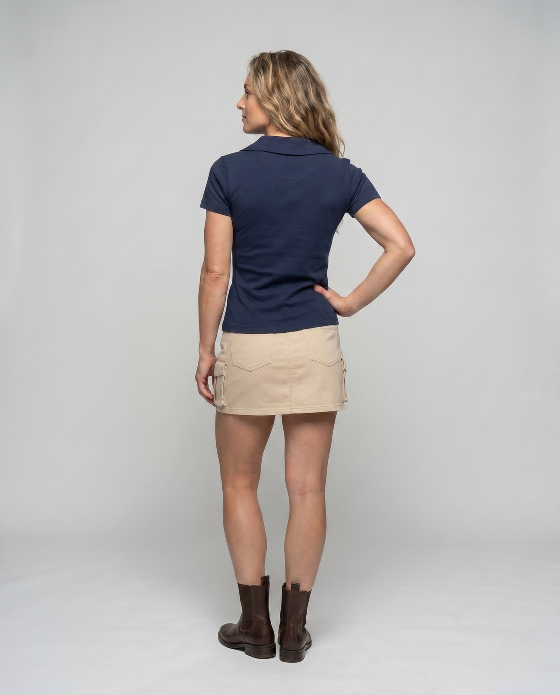 Product 15659681186122 - back_view