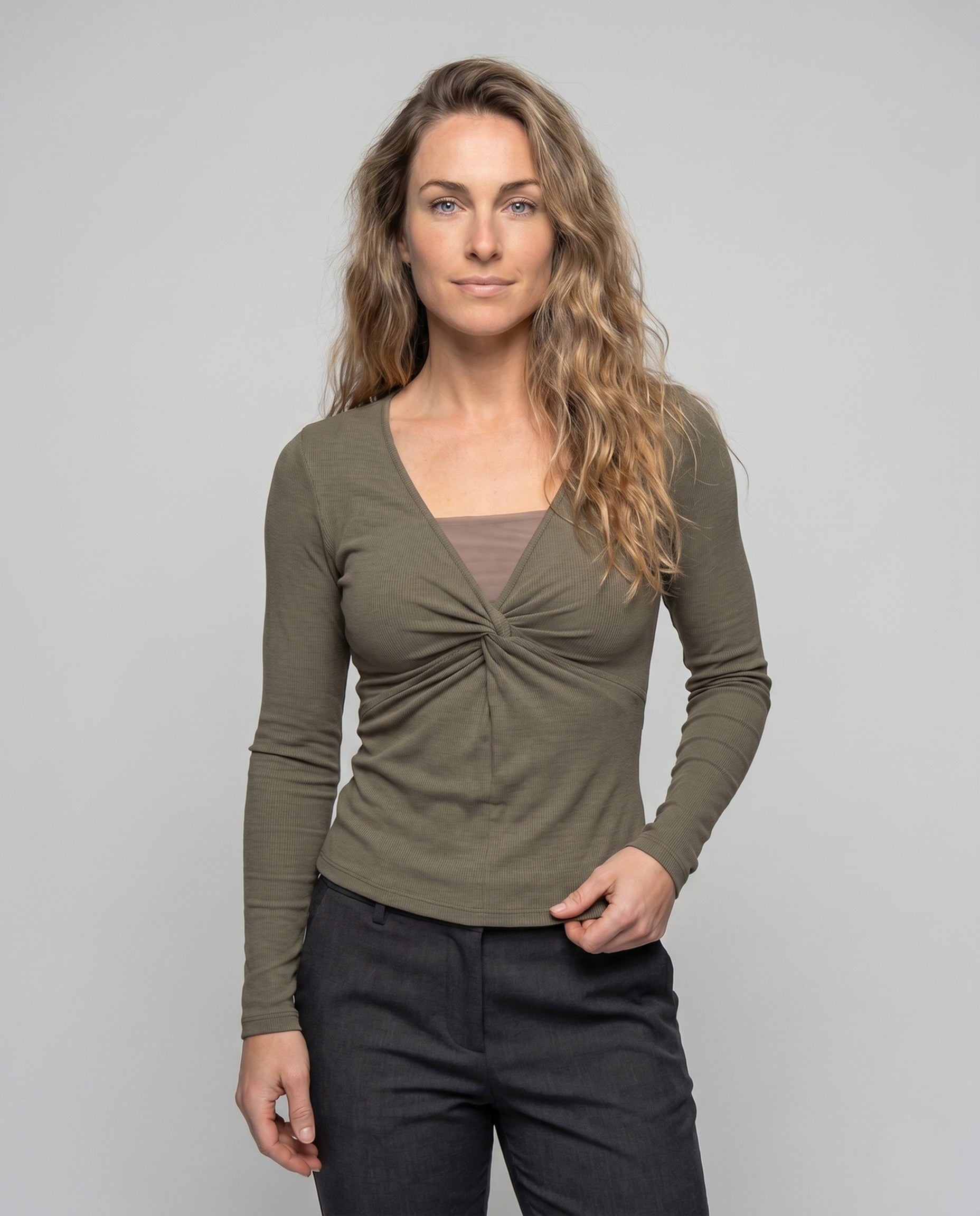 Product 15659681808714 - upper_body