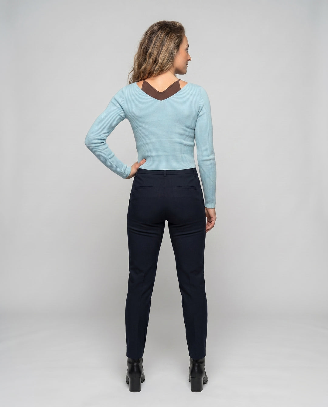 Product 15659682234698 - back_view