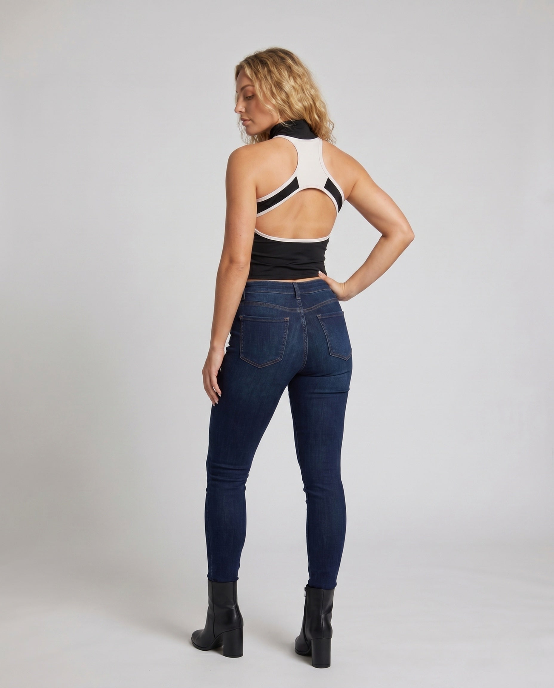Product 15659683316042 - back_view