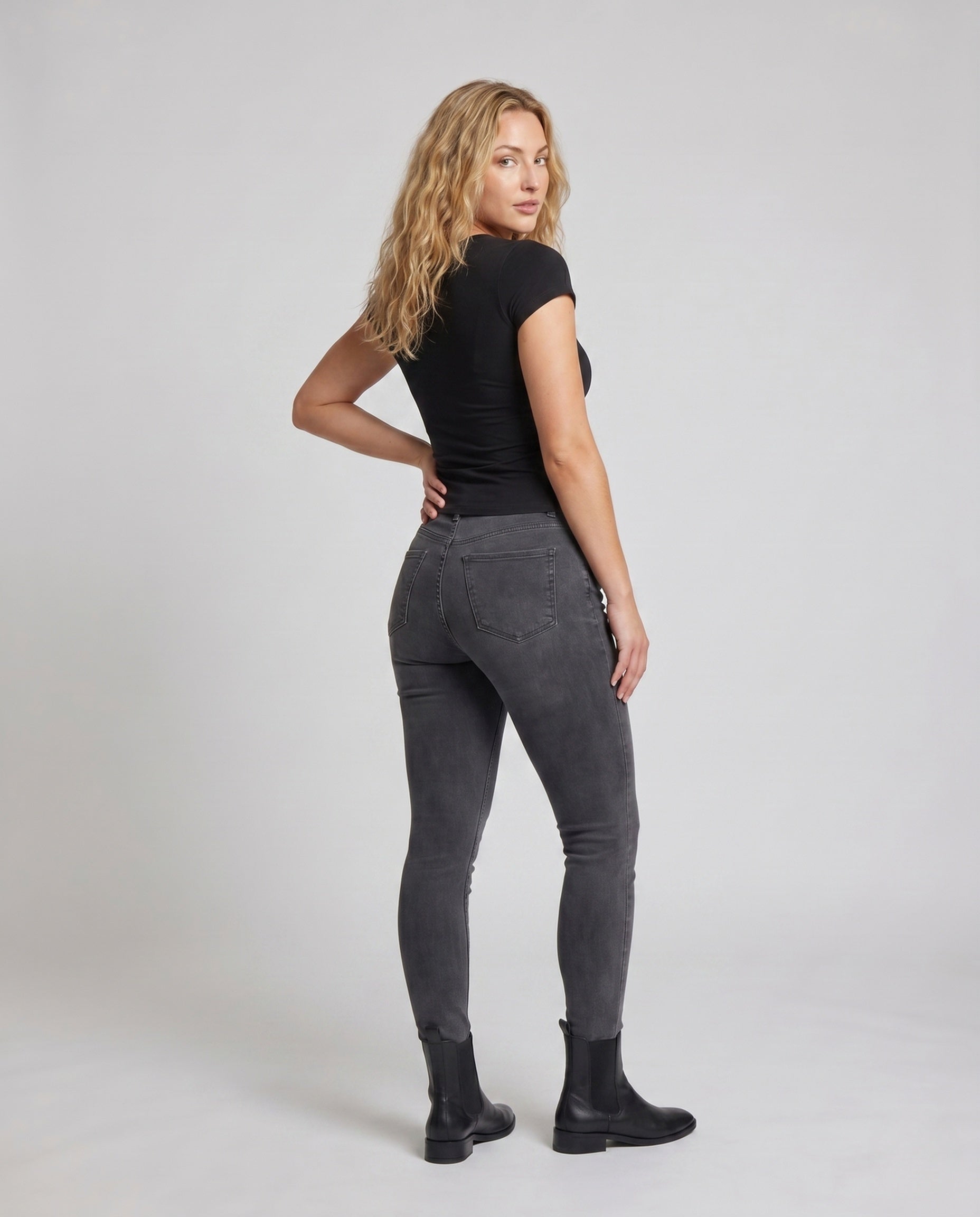 Product 15659683905866 - back_view