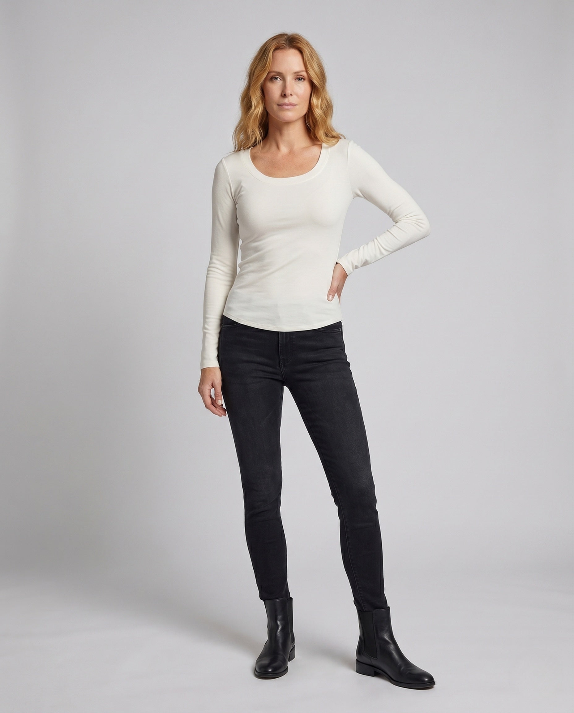 Product 15659686756682 - full_body_front