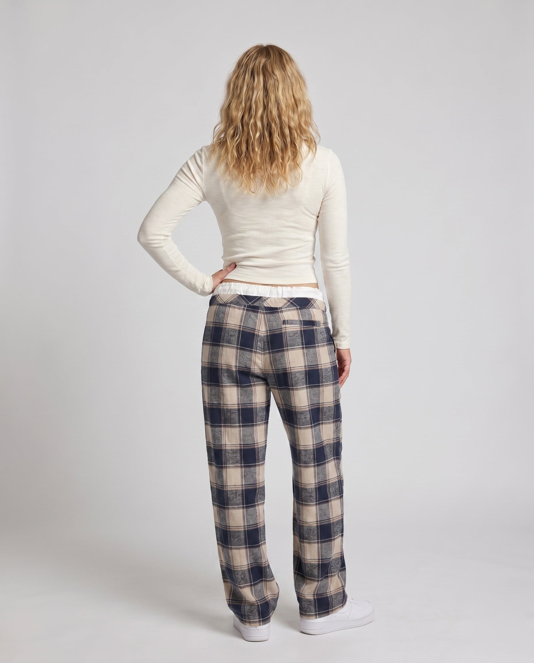 Product 15659687215434 - back_view