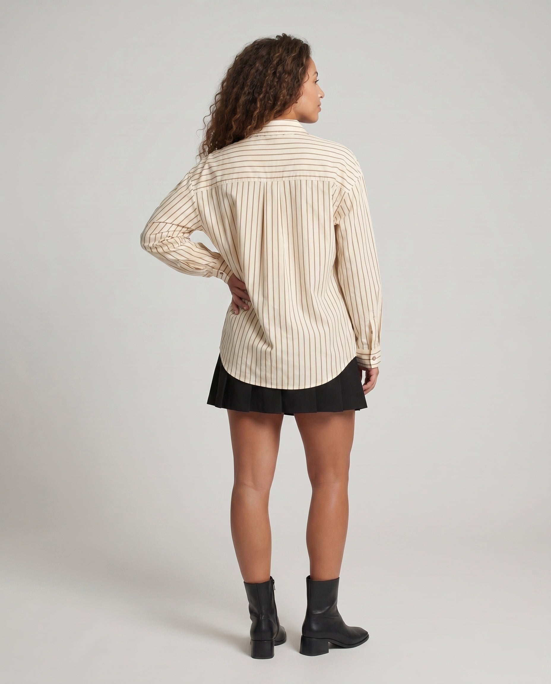 Product 15659688460618 - back_view