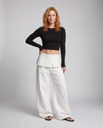 Damen nan weite Hose mit hohem Bund, angenähtem Broderie-Overlay und Schößchen R&B