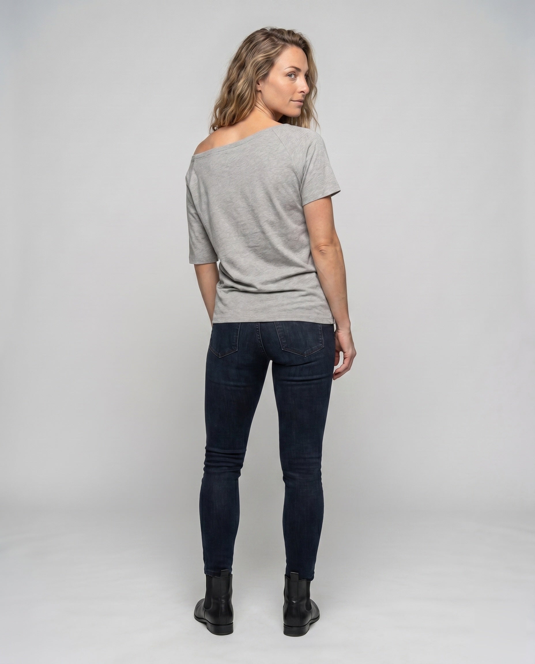 Product 15659690066250 - back_view