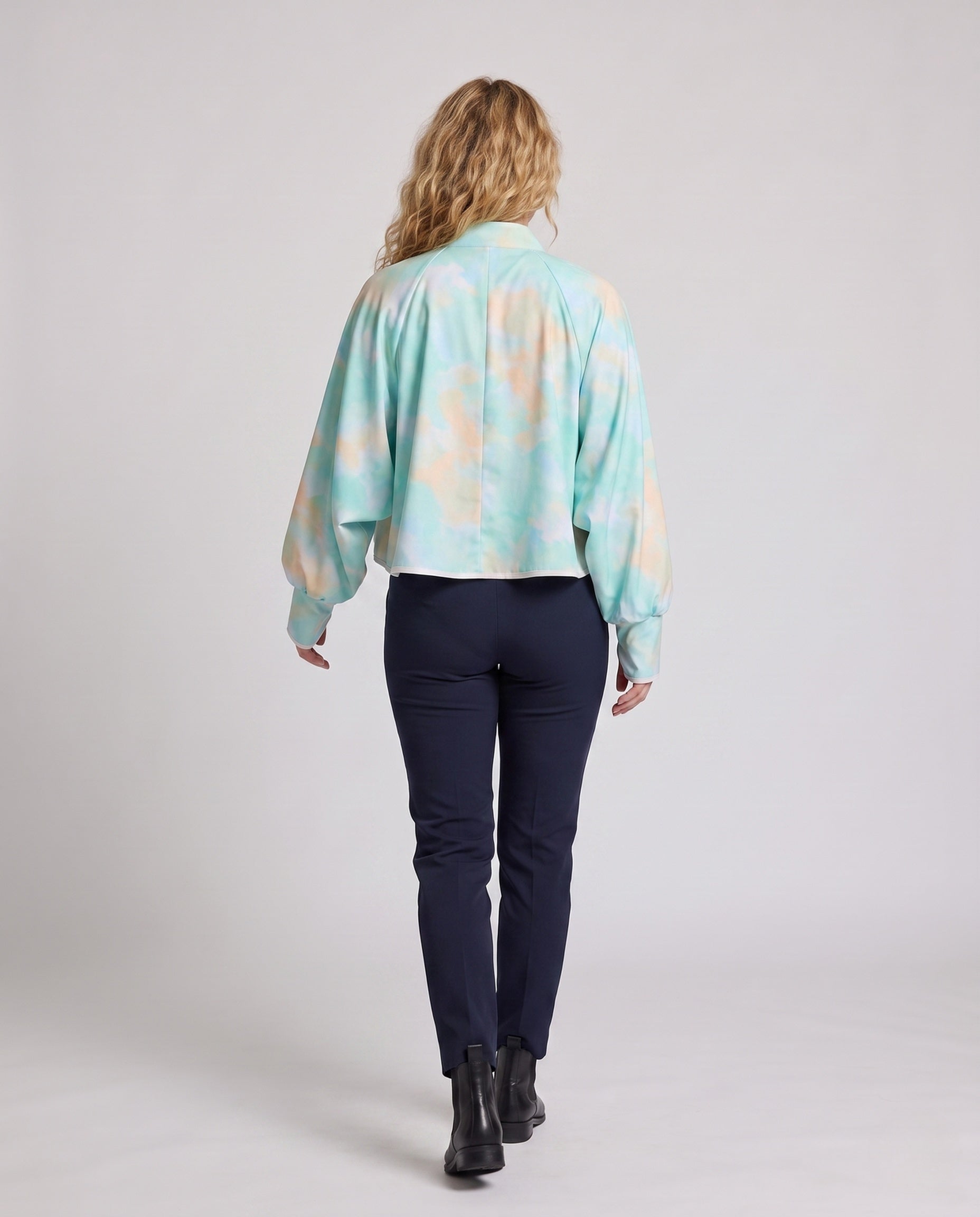 Product 15847611531594 - back_view