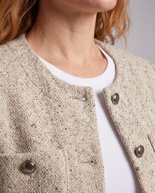 Product 15847612481866 - close_up_detail