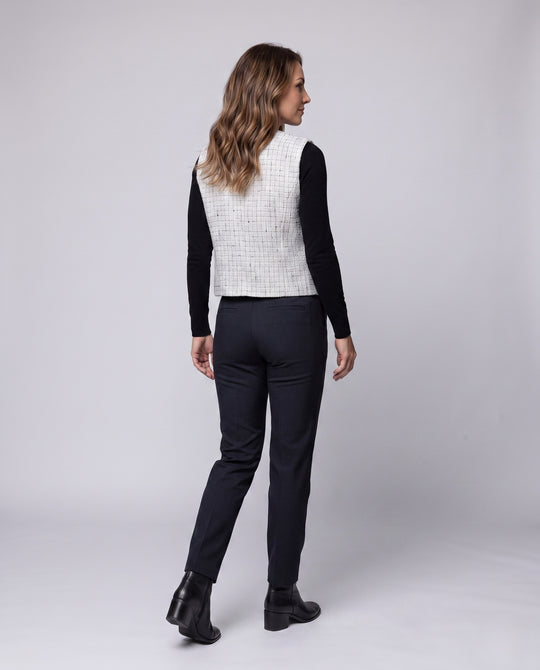 Product 15847612547402 - back_view
