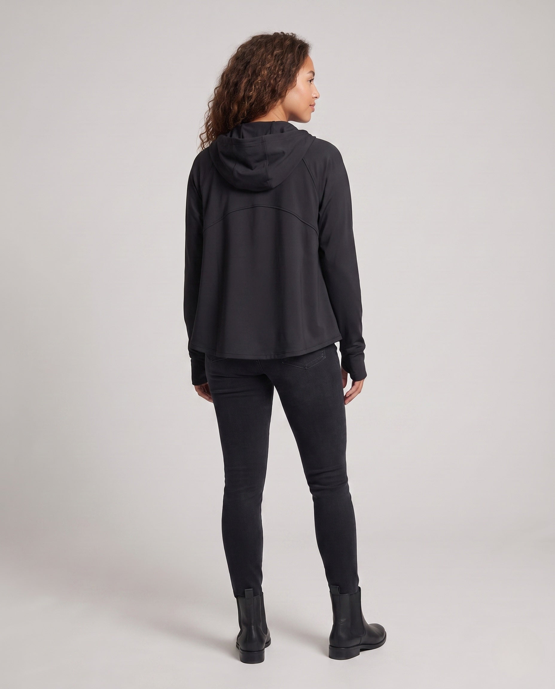 Product 15847615693130 - back_view