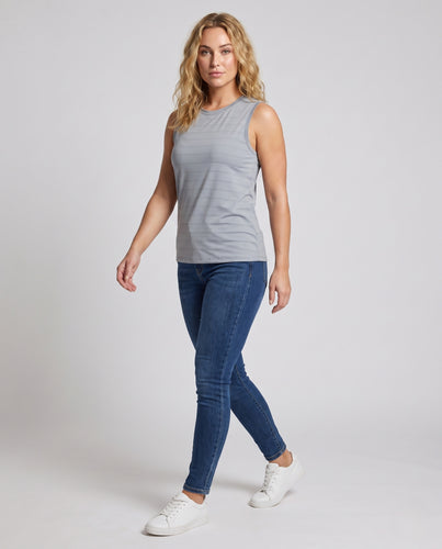 Damen ärmelloses Sportshirt mit atmungsaktiven Funktionseigenschaften R&B